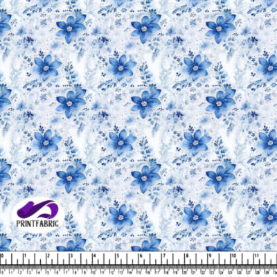 Motif Floral sur Fond Blanc avec Fleurs Bleues et Blanches