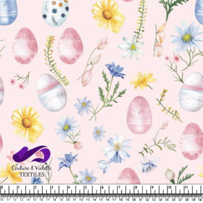 Oeufs de Pâques et Fleurs de Printemps