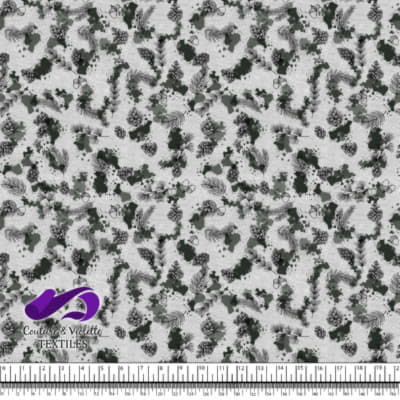 Taches de conifères et de sapins sur fond blanc